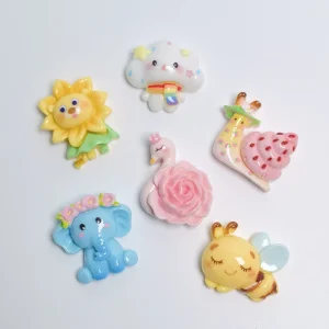100pcs OEM Glossy Cartoon Animal Resin Flatbacks Bulk Pack Micro Landscape and DIY Projects