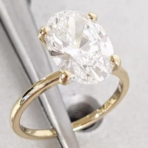 2CT Oval Cut Four Prong Solitaire Lab Grown Diamond Engagement Ring 18K Solid Gold IGI Certified CVD/HPHT DEF Color
