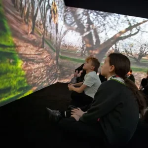 3D Immersive Experience Projection Room With Interactive Mapping System Hologram Projector for 360 Wall 5D Cave Display