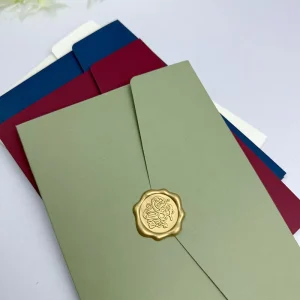 Art Paper Matte Tri-fold Wedding Invitation Envelope Card Pockets Die Cut Customizable Size