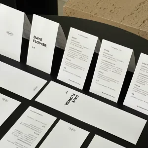 Bespoke Custom Logo Folded Cards Minimalist Design Thank You Greeting Cards for High end Product Packaging Decor