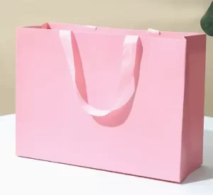 Black Luxury Shopping Paper Bag With Handles Gold Stamping Printed Logo Customizable Black Gift Paper Bags For Promotion