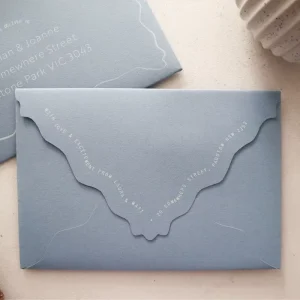 Custom Die Cut Scalloped Envelopes Specialty Matte Paper Wax Seal Wedding Invitation Packaging Envelope