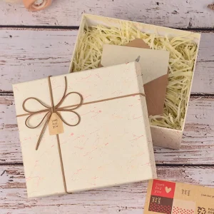 Custom Rigid Lid and Base Gift Box with Jute Rope Bow Empty Present Packaging Box for Birthday Wedding Holiday Gift Packing