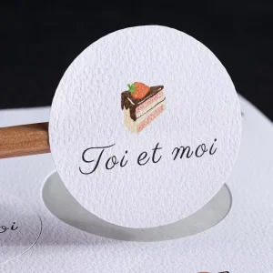 Custom Round White Matte Paper Sticker Label for Bakery and Dessert Packaging