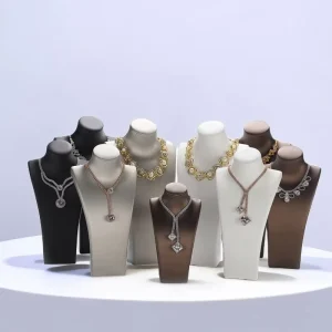 Custom Solid Wood Jewelry Necklace Display Pu Leather Portrait Jewelry Display Stand Series Pendant Necklace Bust