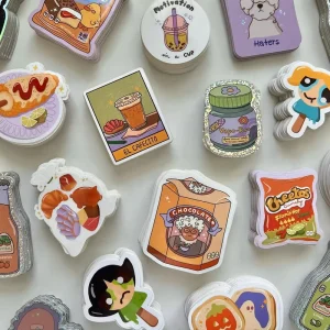Durable Waterproof Die Cut Labels Custom Shapes UV Resistant Weatherproof Self Adhesive PET PVC Vinyl Sticker with Custom Logo