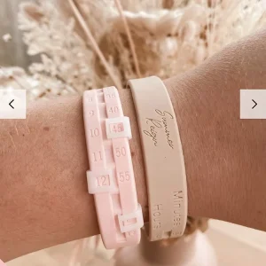 Eco friendly Customized Logo Sublimation Printed Waterproof Silicone Wristband Milk Band Nursing Breastfeeding