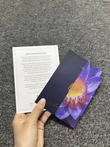 Elegant Luxury Business Greeting Cards 10x15cm Custom Logo Design 400g Coated Paper White Digital Printing