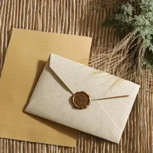 High End Stylish Textured Eco-Friendly Invitation Card Beige Envelope Glassy Gold Foil Logo Wax Sticker Gift Matt Lamination