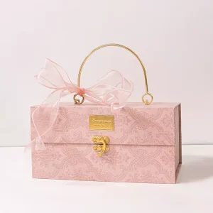Innovative Design Recyclable Perfume Packaging OEM Services High-End Fashion Magnetic Closure Gift Box with Metal Handle