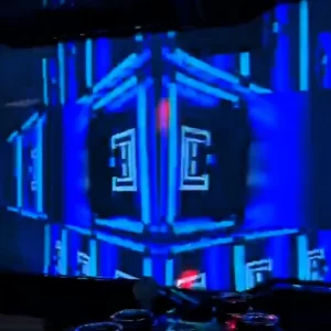 KTV/Bar/Club Immersive Room Interactive Wall Projection System Experience Holographic Displays