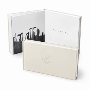 Luxury 3D Embossed Logo Photo Book Printing Case Bound Coffee Table Book Premium Smythe Sewn Hardcover Art Portfolio