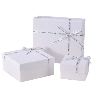 Luxury Custom Printed Eco Friendly Reusable Rigid Gift Box with Grey Board Gold Foil Spot UV Coating Logo Printing