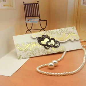 Many Colors Different Design New style Hot Foiling Handmade Floral Pattern Paper Wooden Wedding Invitation