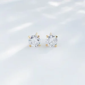 Minimalist Fashion Versatile 4 Prong Round 18K Yellow Gold Lab Grown Diamond Stud Earrings