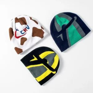 New Arrival Designer OEM ODM Hand Embroidery Beanie Hats Warm Jacquard Winter Knitted Skull Cap Unisex Beanie Common