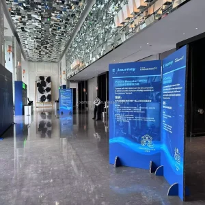 New Trend Eco Friendly Honeycomb Cardboard Paper Trade Show Display Racks Modern Double Sided Advertising Poster Boards