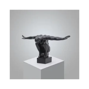 Nude Action Figure in Resin Sexy Art Supplies for Home Decor Custom Sports Europe Folk Art Figurine Black Crafted Design