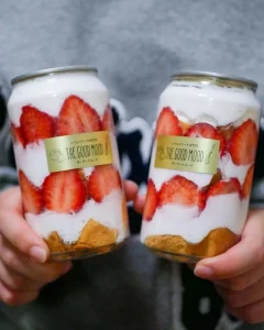 OEM PET Plastic Cans High Quality Transparent Disposable Eco Friendly Customized Logo 8oz 24oz Tea & Soda Juice Beverage Bottles