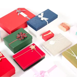 Paper Flat-Pack Gift Box