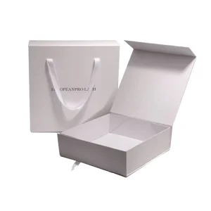 Popular Trend Folding Gift Card Book Lightweight Portable Card Organizer with Paper Handbag for Christmas Gift