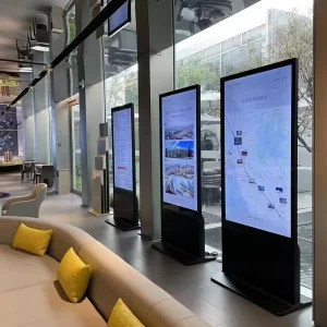 Touch Digital Poster 4K UHD 16:9 700-900cd/m Brightness Anti-Glare Coating Built-In CMS Indoor Digital Signage for Retail Store
