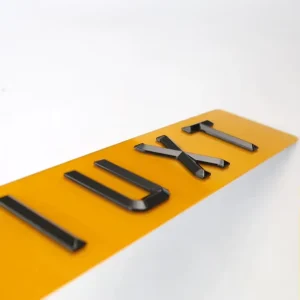 UK Font Beveled 4D Acrylic Letters, Low MOQ, Glossy Black Adhesive for Car Number Plates