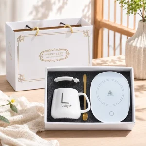 White Office Welcome Ceramic Coffee Mug Gift Set with Cup Warmer Lid Spoon Custom Logo Corporate Gift Box Gift Box Set
